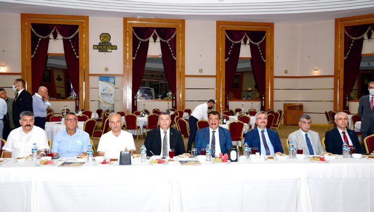 ‘Kayısının Malatya ekonomisine katkısı’ konferansı yapıldı