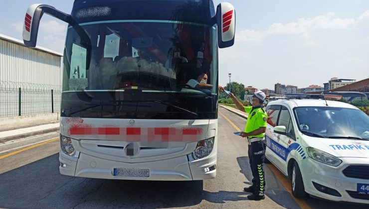 Malatya’da yolculara korona virüs uyarısı