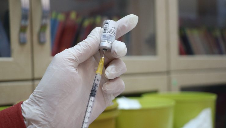 Yoğun bakımda tedavi görenlerin yüzde 95’i aşı yaptırmayanlar